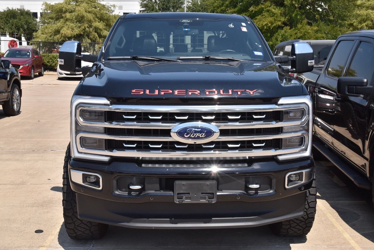 Used 2024 Ford F250 Platinum AWD/4WD image 3