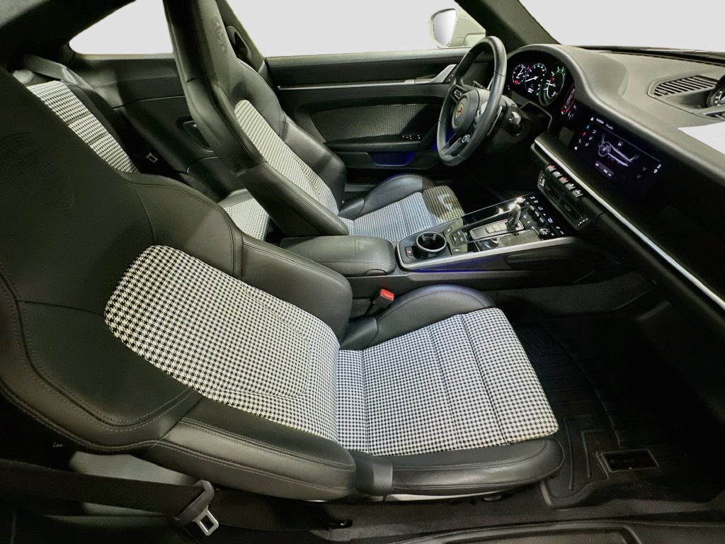 Certified 2025 Porsche 911 Turbo S AWD/4WD image 28