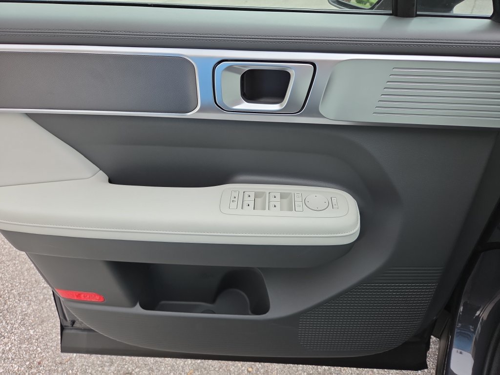 New 2027 Hyundai Santa Fe SEL FWD image 17