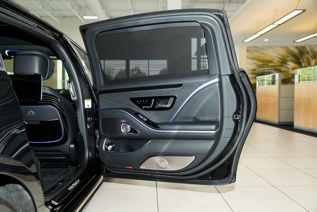 Certified 2022 Mercedes-Benz Maybach S 580 4MATIC image 48