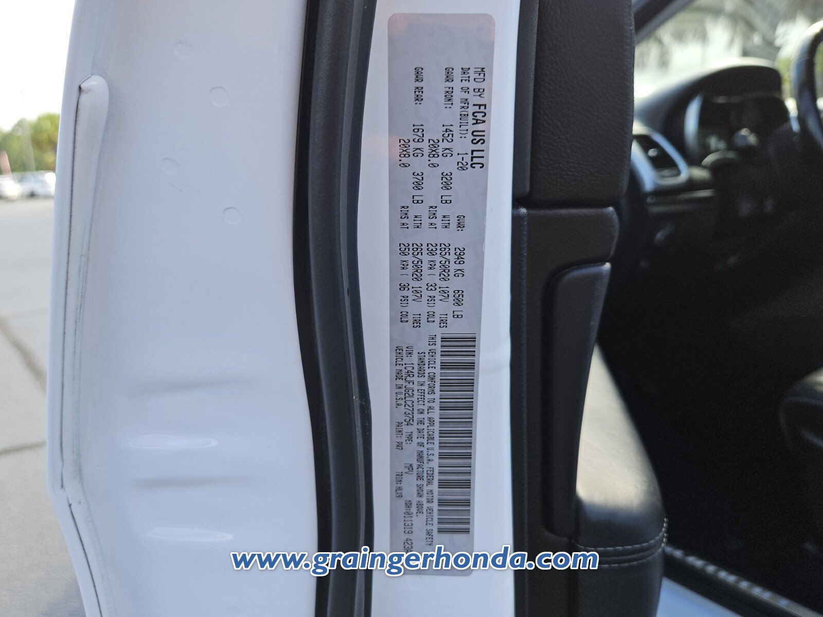 Used 2020 Jeep Grand Cherokee Summit AWD/4WD image 14