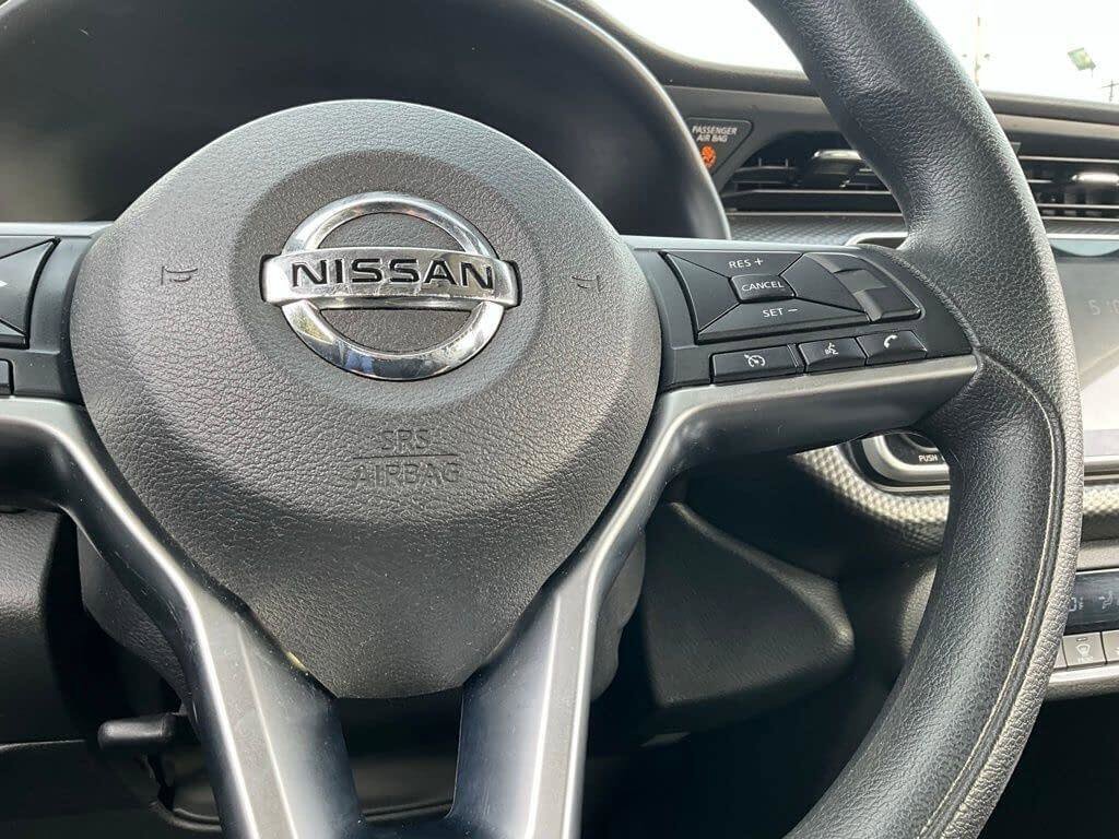Used 2020 Nissan Kicks SV image 21