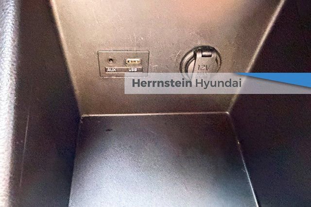 Used 2018 Kia Forte LX image 18