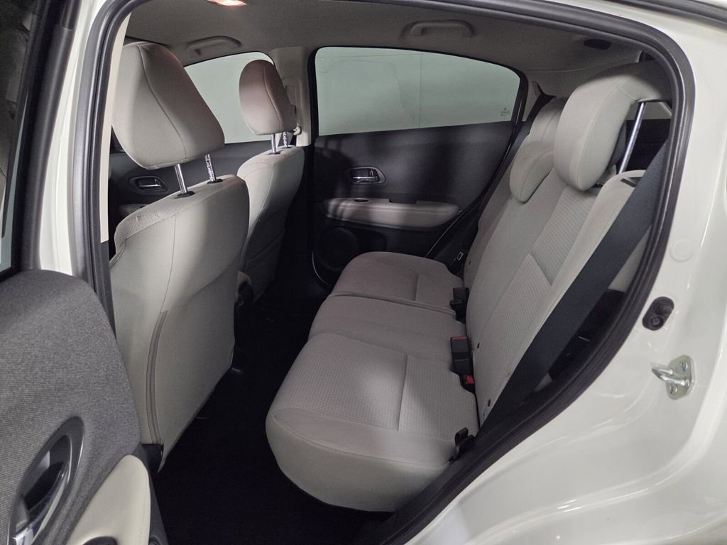 Used 2022 Honda HR-V LX image 23