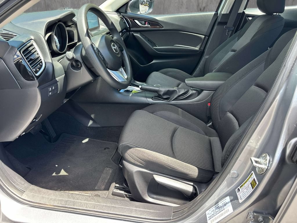 Used 2016 MAZDA MAZDA3 i Sport w/ Preferred Equipment Package FWD image 11