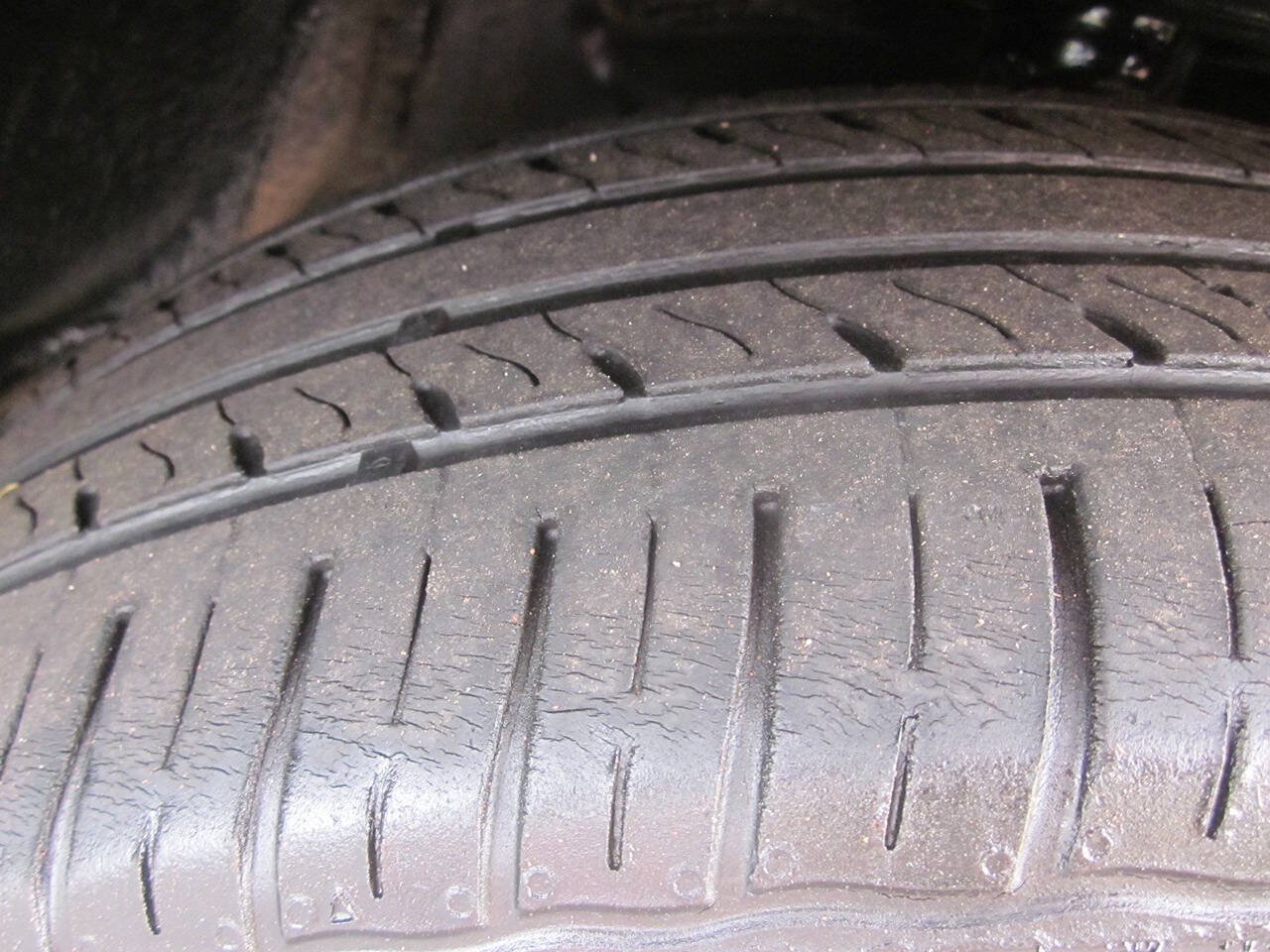 Used 2008 Chrysler PT Cruiser FWD image 16