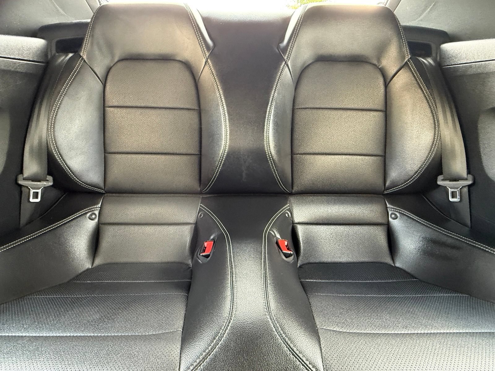 Used 2019 Ford Mustang Premium RWD image 40