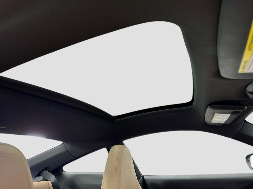 Used 2021 Porsche 911 Carrera image 16