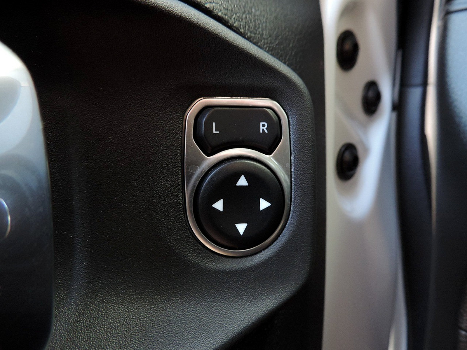 Used 2025 Jeep Wrangler Unlimited Sport AWD/4WD image 23