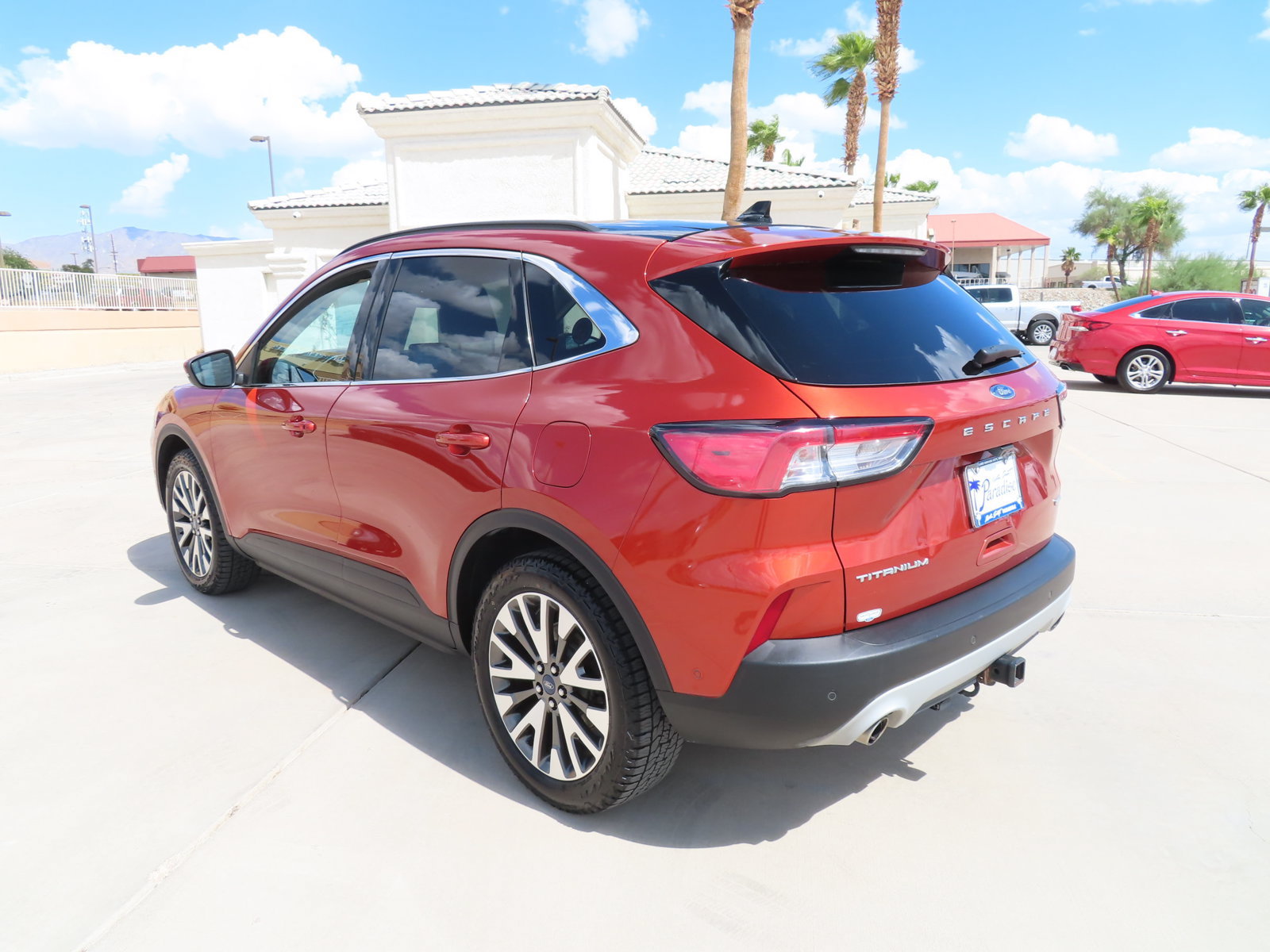 Used 2020 Ford Escape Titanium AWD/4WD image 7