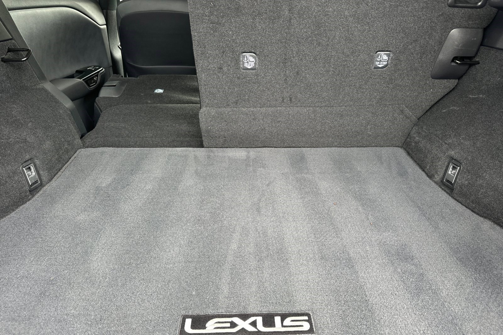 Used 2024 Lexus RZ 300e Premium FWD image 33