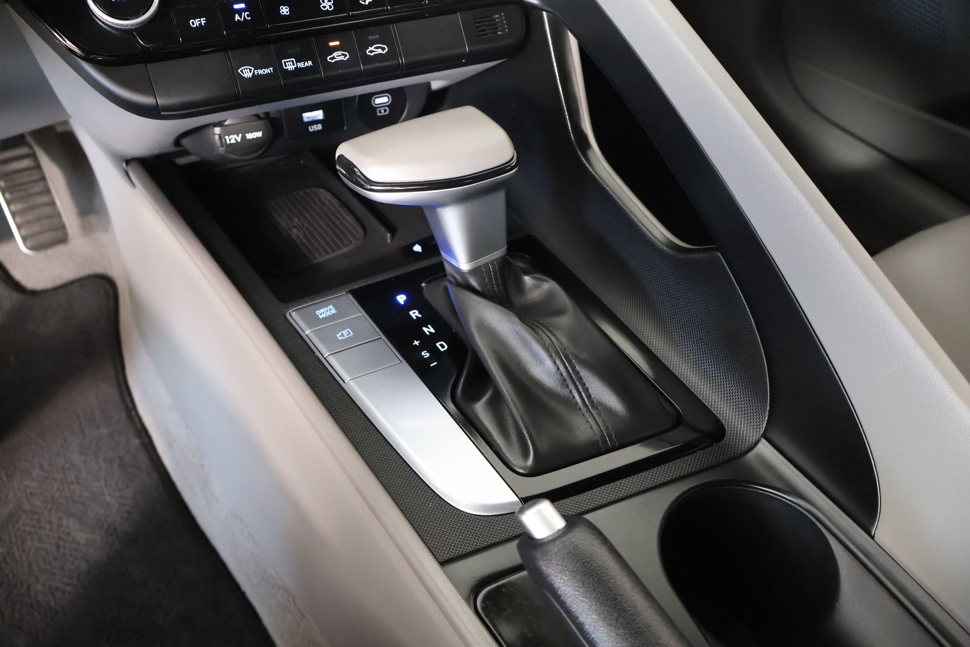 Certified 2025 Hyundai Elantra Sport FWD image 7