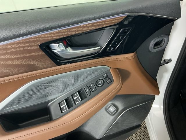 Used 2025 Acura MDX w/ Advance Package AWD/4WD image 13