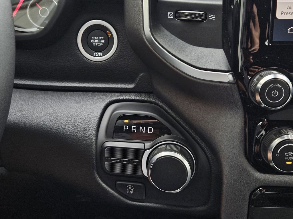 New 2026 RAM 1500 2WD Crew Cab image 21
