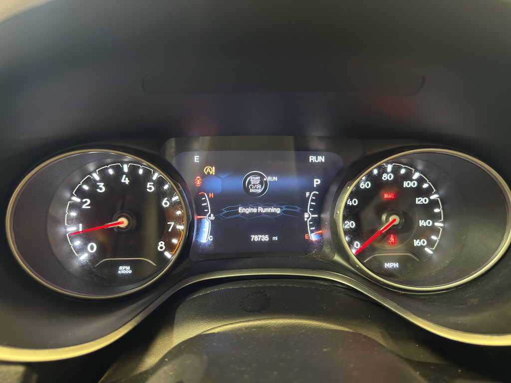 Used 2021 Jeep Compass Latitude w/ Sun and Sound Group AWD/4WD image 19