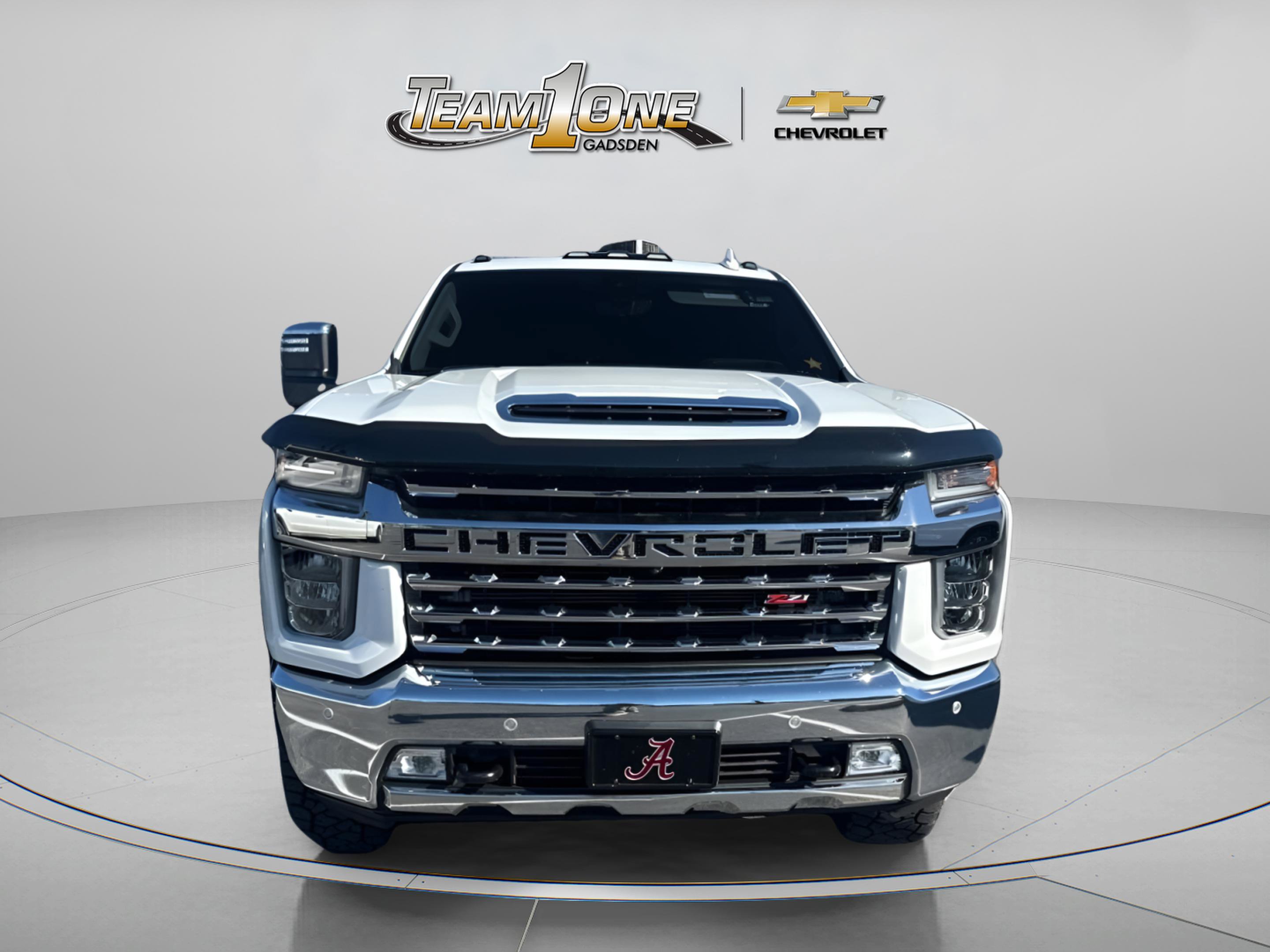 Used 2023 Chevrolet Silverado 2500 LTZ w/ LTZ Premium Package image 4