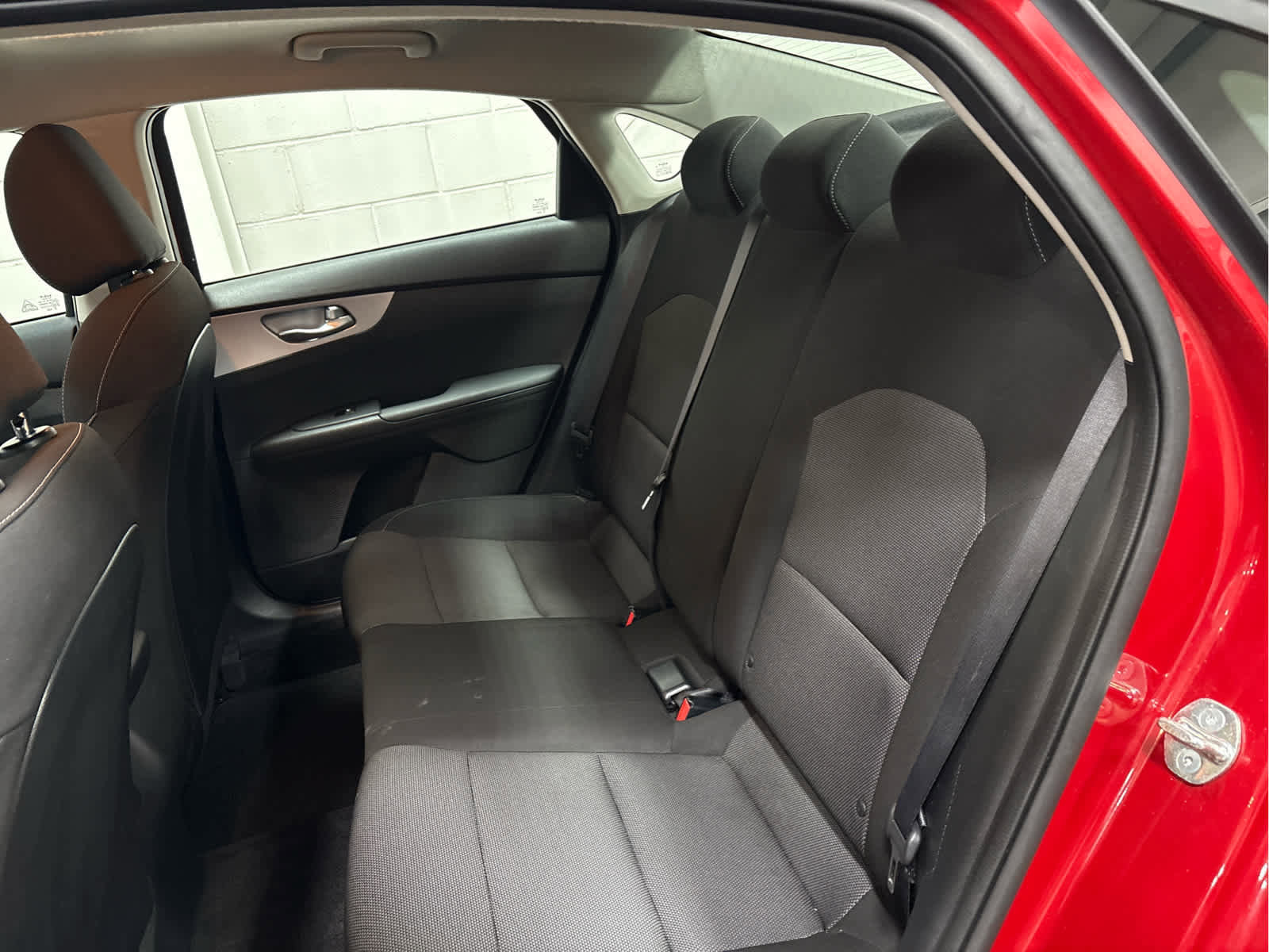 Used 2024 Kia Forte LXS image 39