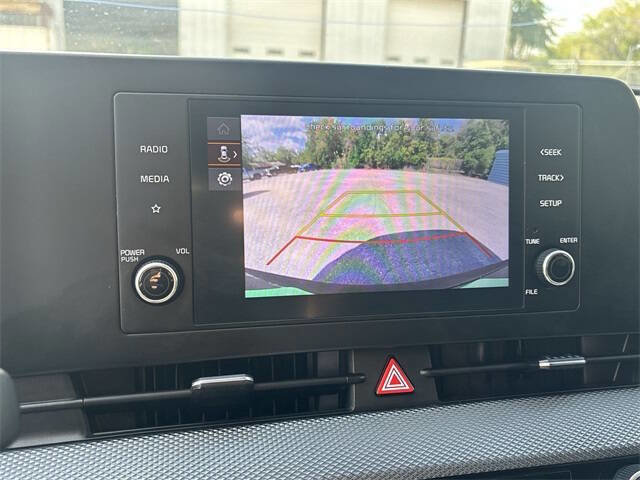 Used 2023 Kia Sportage LX image 14