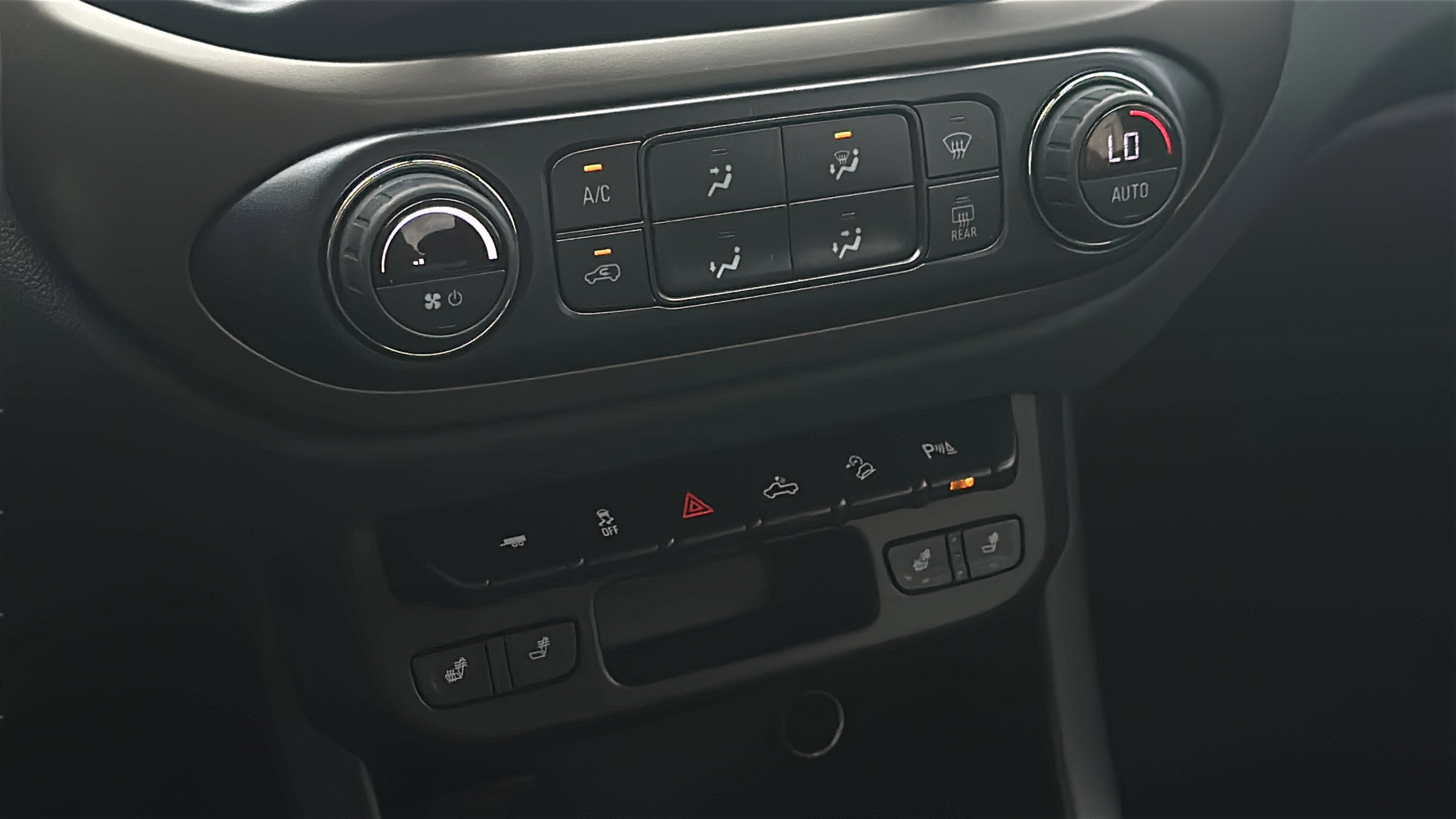 Used 2022 Chevrolet Colorado Z71 image 18