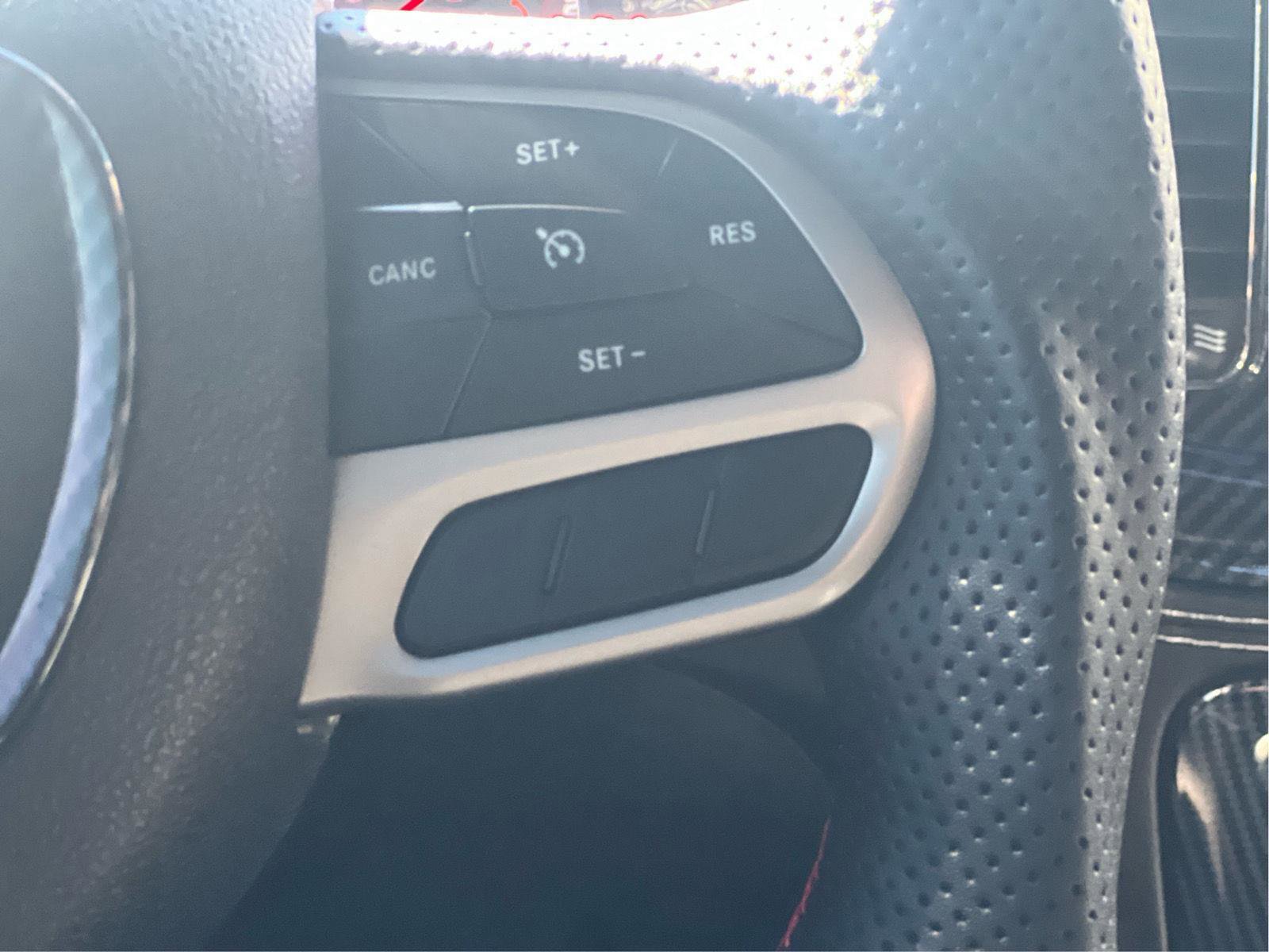 Used 2021 Dodge Charger SRT Hellcat image 17