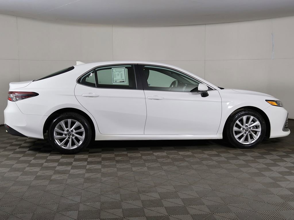 Used 2024 Toyota Camry LE FWD image 15