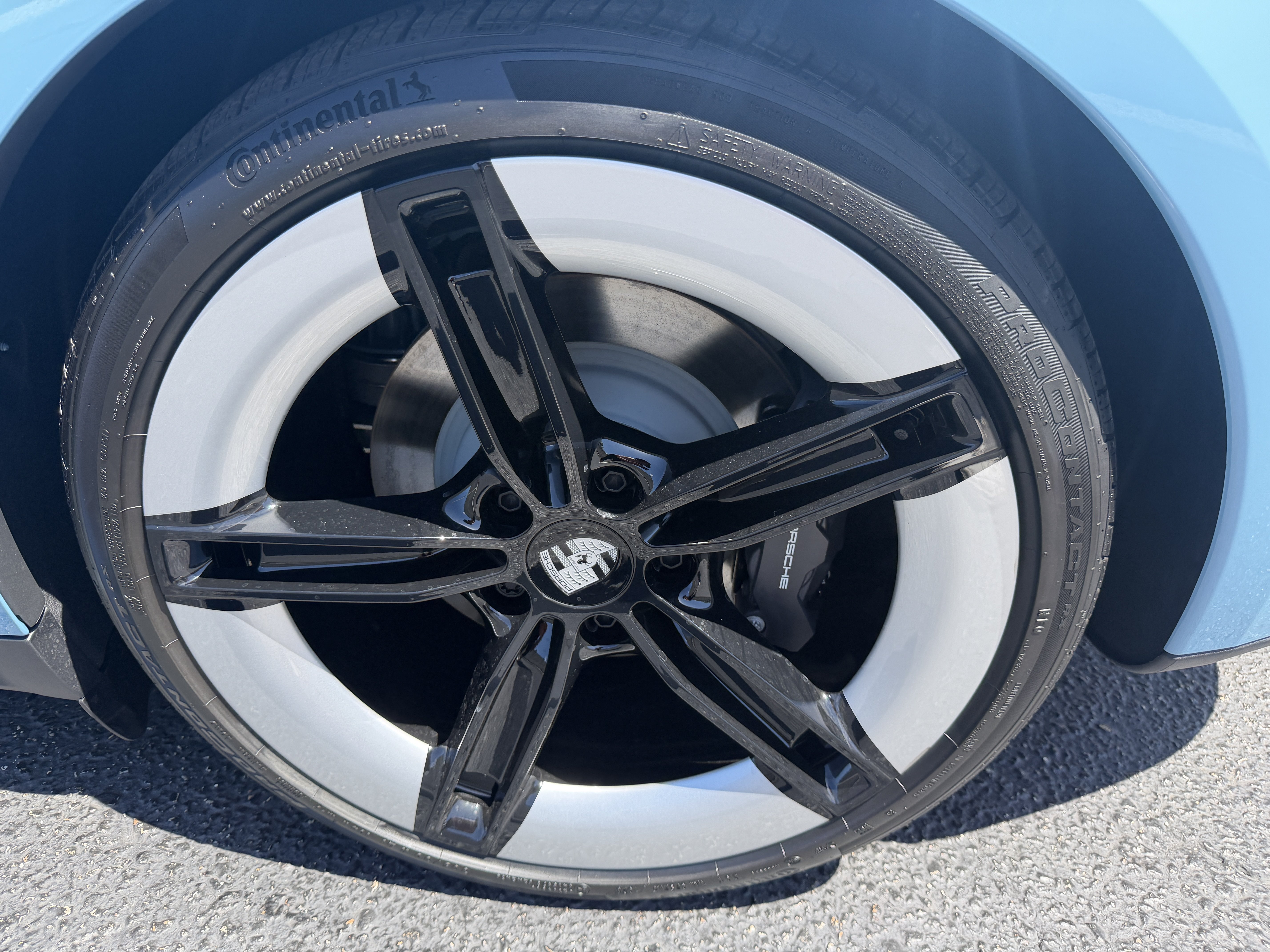 New 2026 Porsche Taycan AWD/4WD image 13