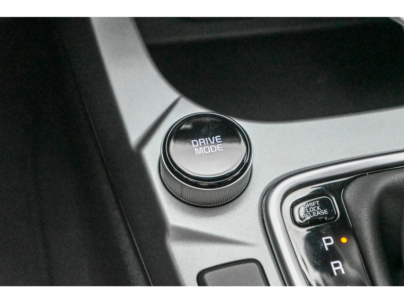 Certified 2025 Kia Seltos LX AWD/4WD image 40