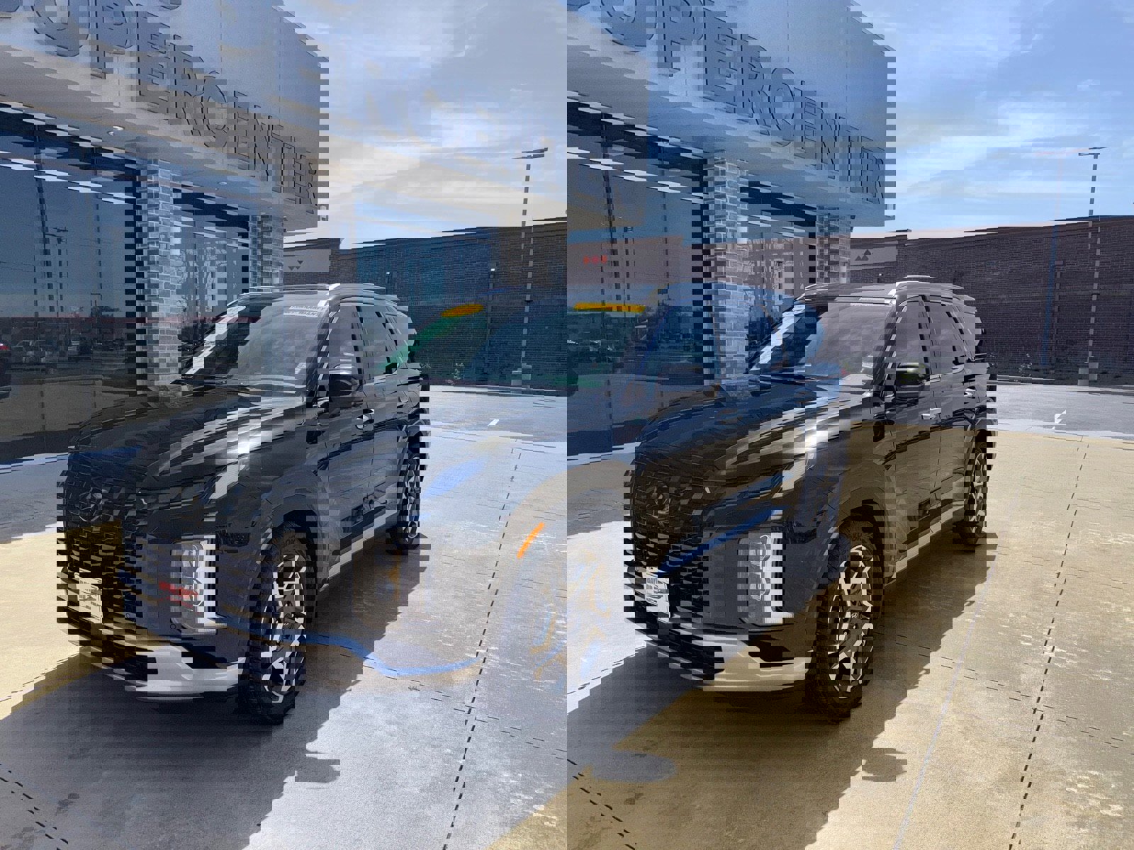 Used 2024 Hyundai Palisade Limited image 4