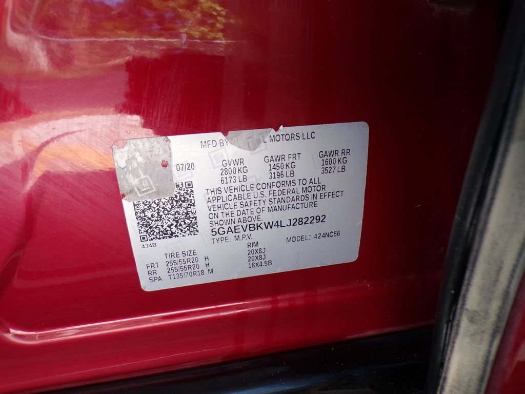 Used 2020 Buick Enclave Premium w/ Sun and Sites Package AWD/4WD image 36