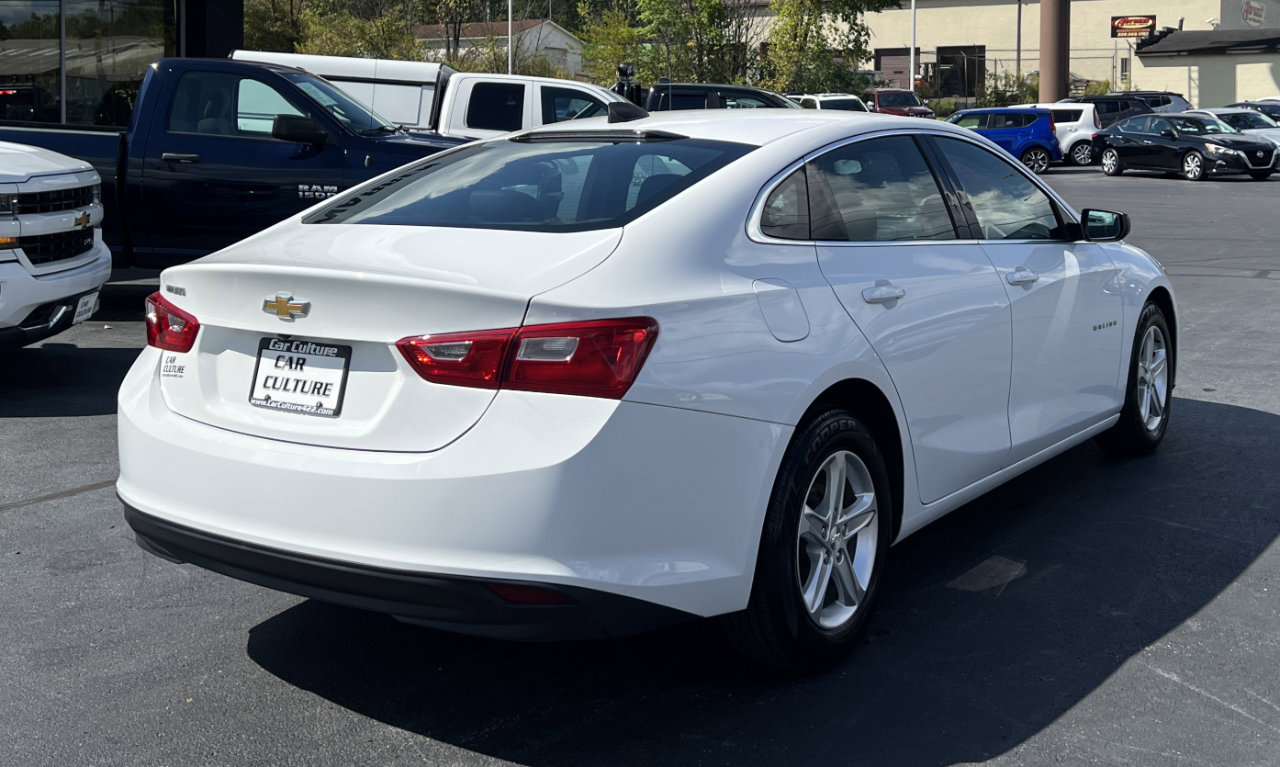 Used 2020 Chevrolet Malibu LS image 13
