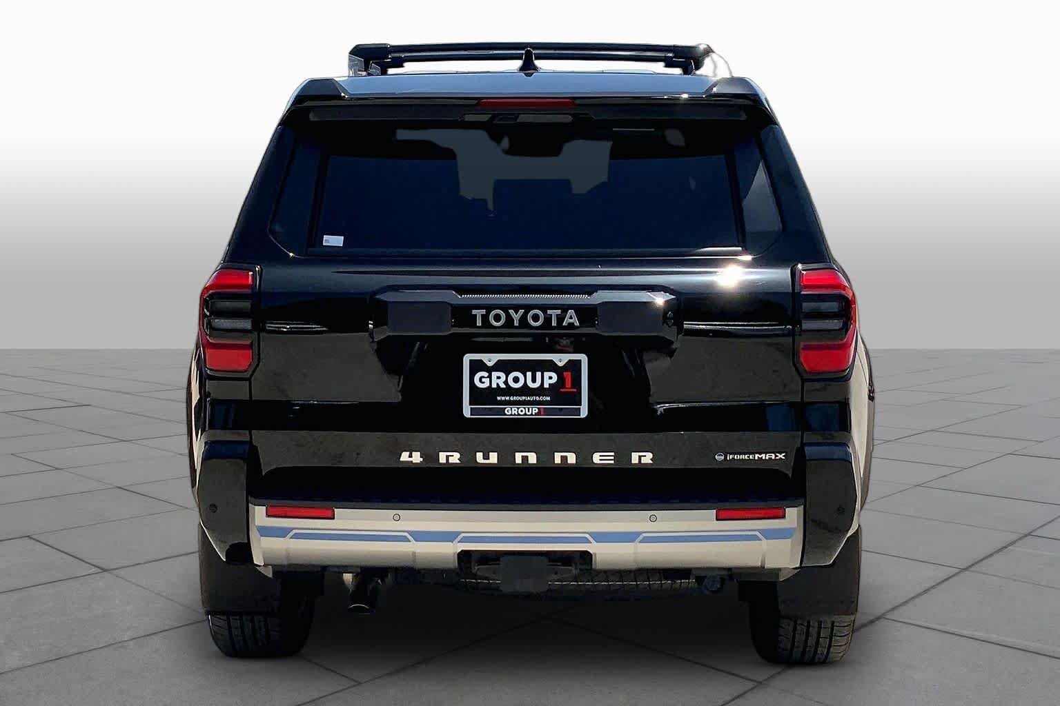 Used 2025 Toyota 4Runner Limited AWD/4WD image 5