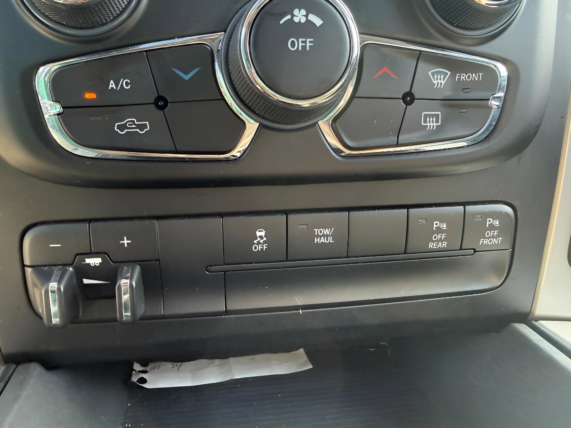 Used 2016 RAM 1500 Big Horn AWD/4WD image 24