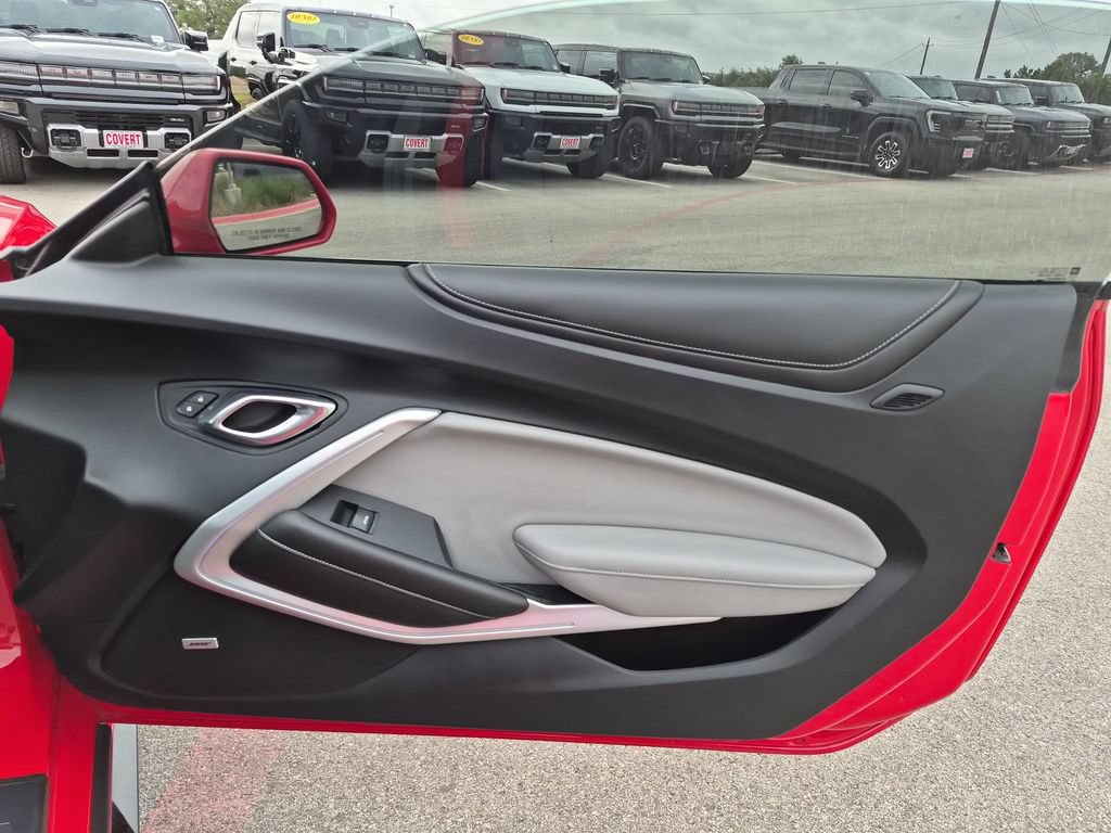 Used 2019 Chevrolet Camaro SS RWD image 35