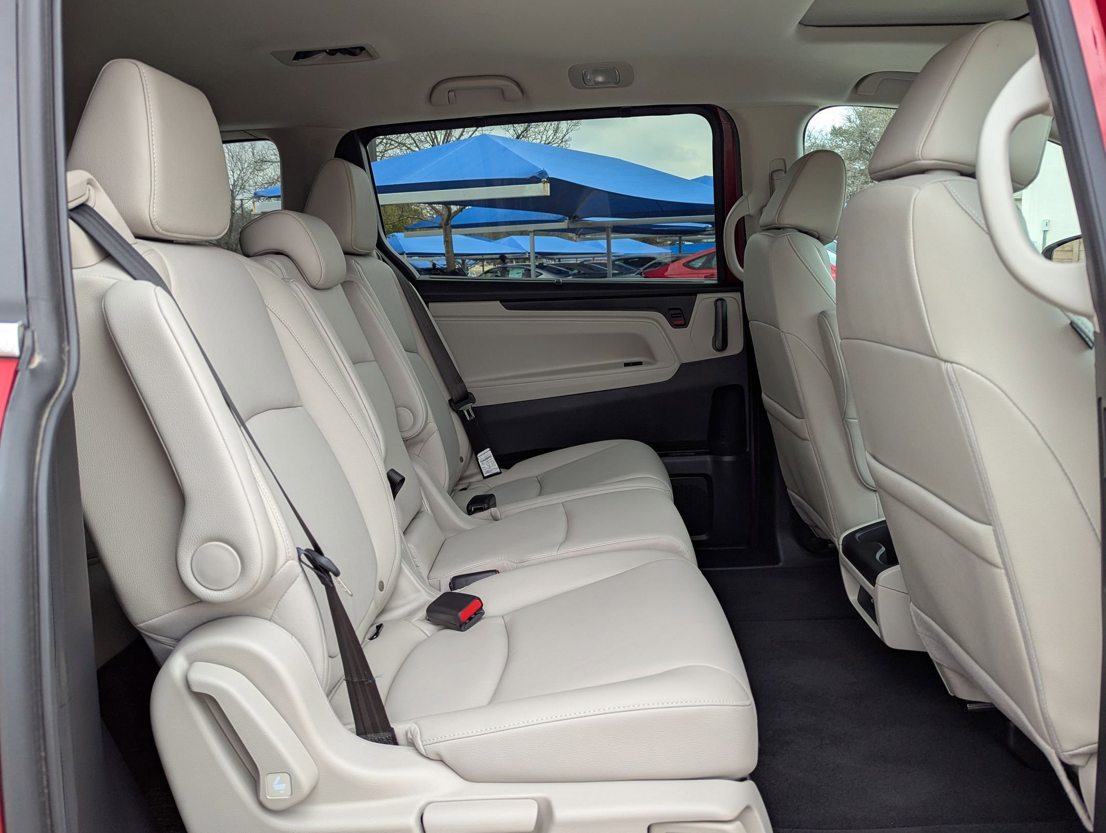 Certified 2025 Honda Odyssey EX-L image 24