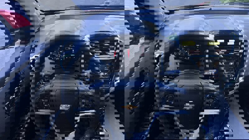 Used 2018 Chevrolet Sonic Premier FWD image 10