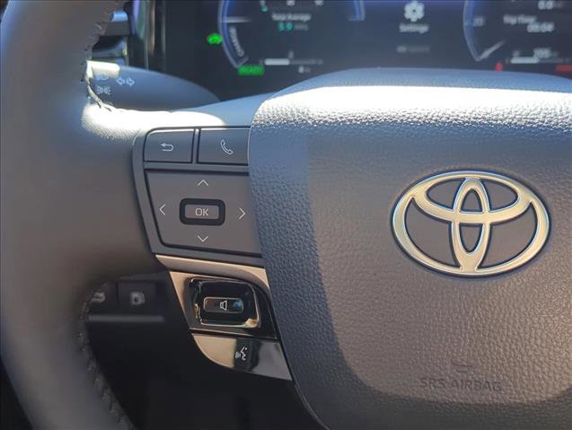 Used 2026 Toyota Camry XLE FWD image 18