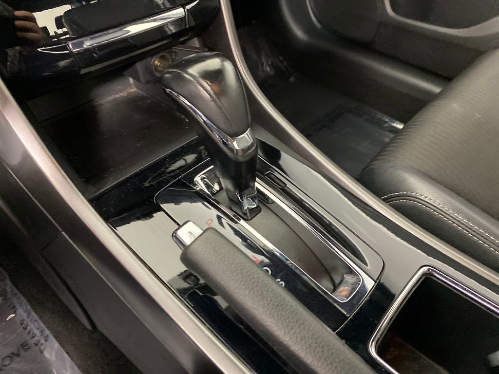 Used 2016 Honda Accord Sport image 20