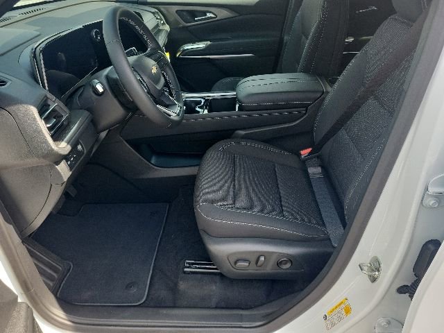 New 2026 Chevrolet Traverse LT w/ Driver Confidence Package FWD image 28