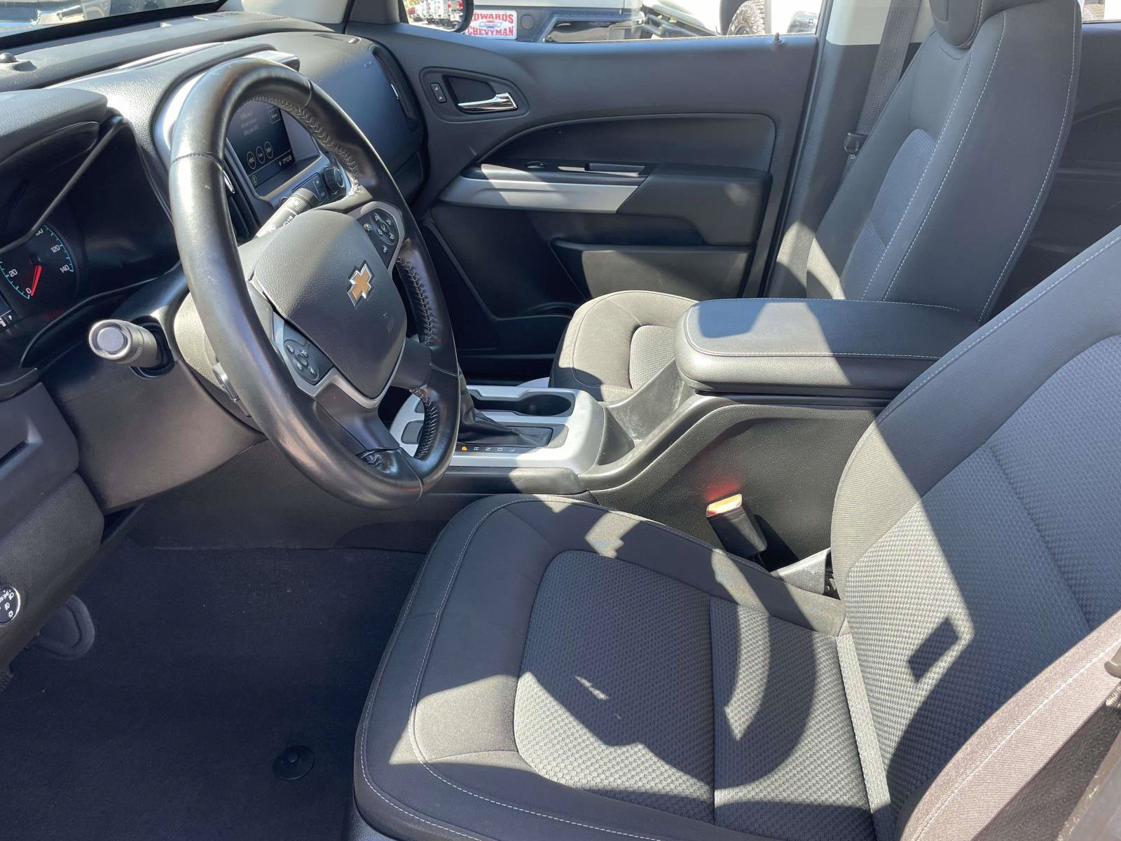 Used 2021 Chevrolet Colorado LT w/ LT Convenience Package RWD image 13