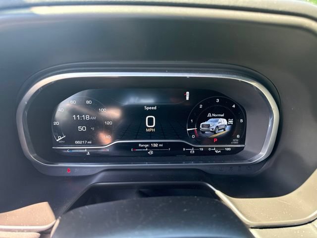 Used 2023 GMC Yukon SLT AWD/4WD image 26