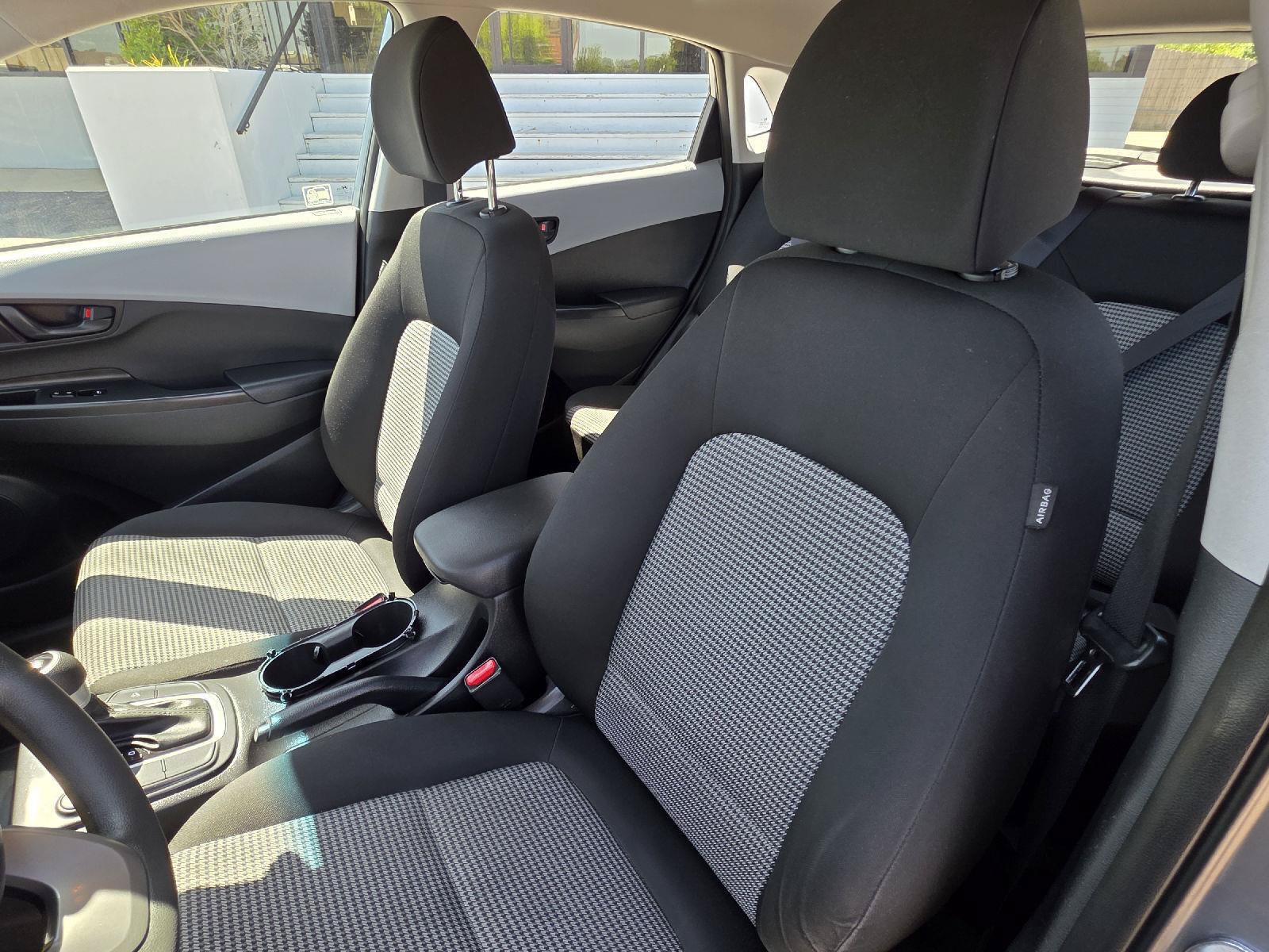 Used 2020 Hyundai Kona SE FWD image 32