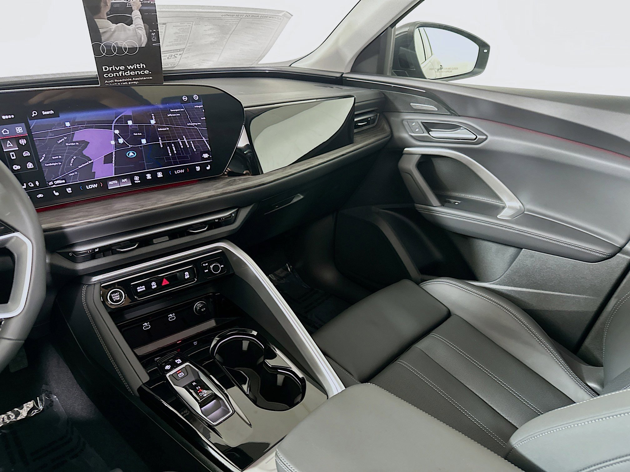 Certified 2025 Audi Q5 Premium Plus image 23