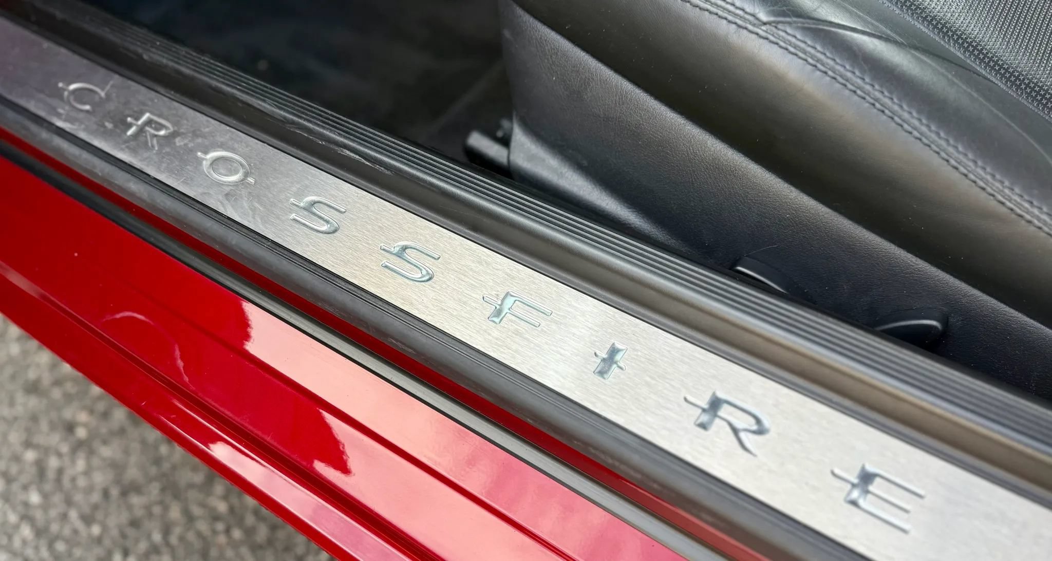 Used 2004 Chrysler Crossfire Coupe RWD image 19