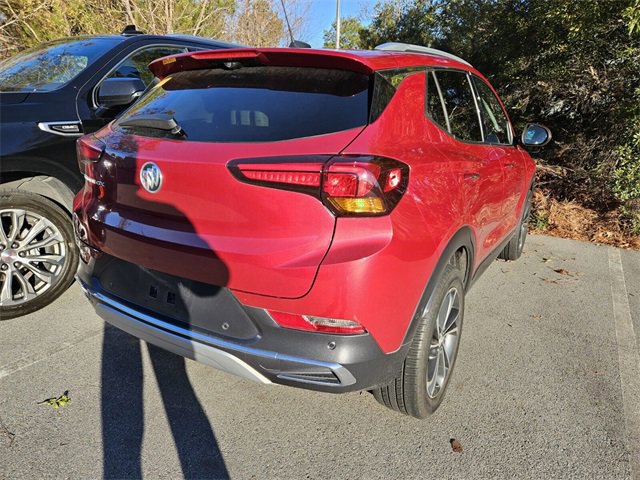 Used 2021 Buick Encore GX Essence w/ Advanced Technology Package image 7