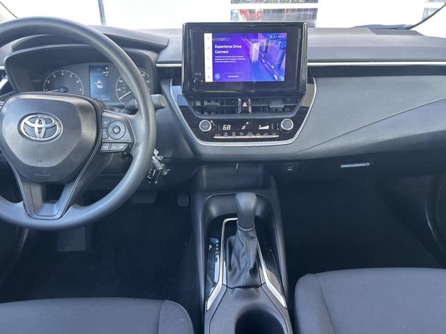 Used 2025 Toyota Corolla LE FWD image 15