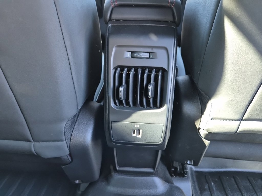 Used 2023 Dodge Hornet GT w/ Cold Weather Group AWD/4WD image 27
