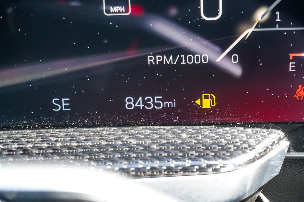 Used 2025 Cadillac Escalade V image 36