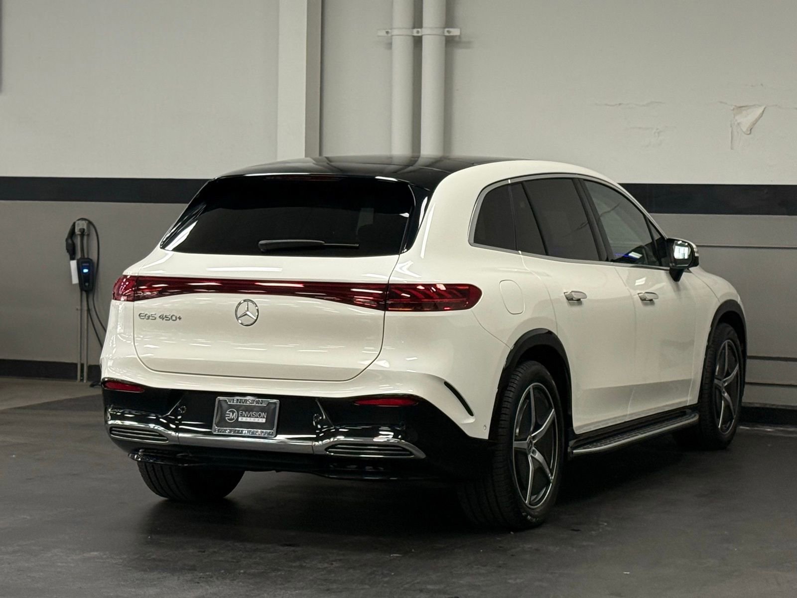 Used 2023 Mercedes-Benz EQS 450+ SUV image 12