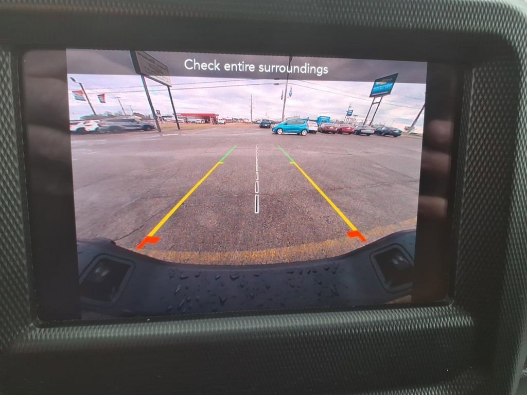 Used 2022 Jeep Gladiator Sport image 25