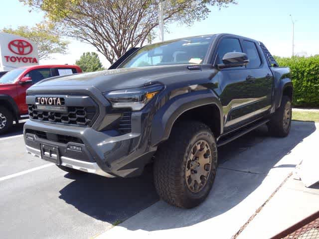 Used 2025 Toyota Tacoma 4x4 Double Cab Hybrid w/ Tow Tech Package image 3